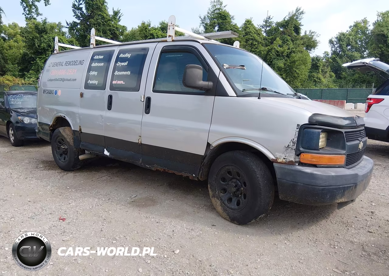 2009 Chevrolet Express Work Van
