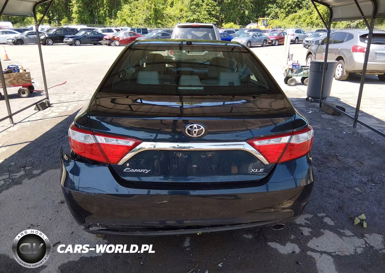 2017 Toyota Camry Xle VIN:4T1BF1FK2HU281658 - 16