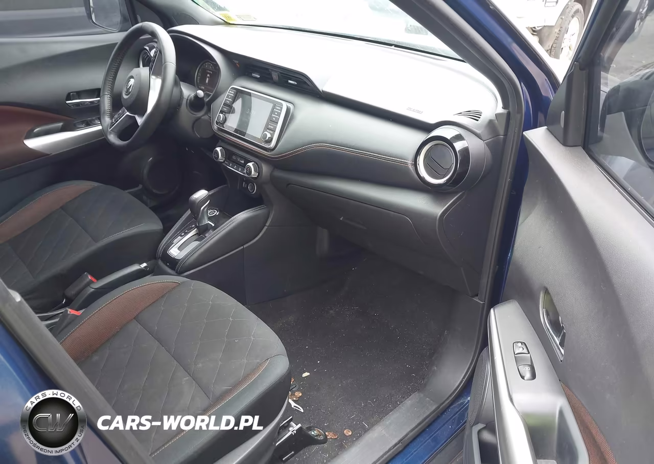 2019 Nissan Kicks Sr VIN:3N1CP5CU1KL512217 - 5