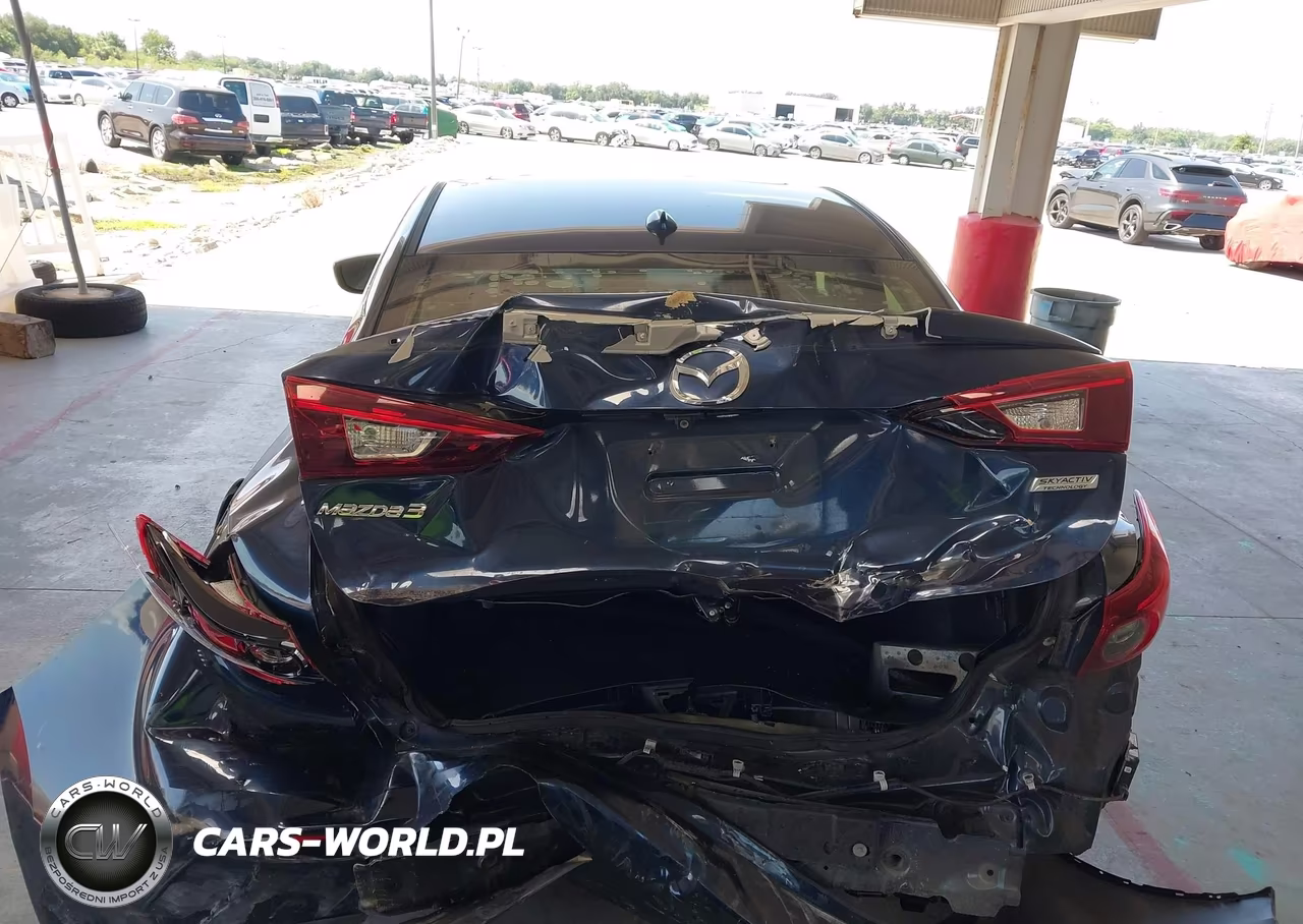2015 Mazda Mazda3 I Grand Touring VIN:3MZBM1W78FM172237 - 17