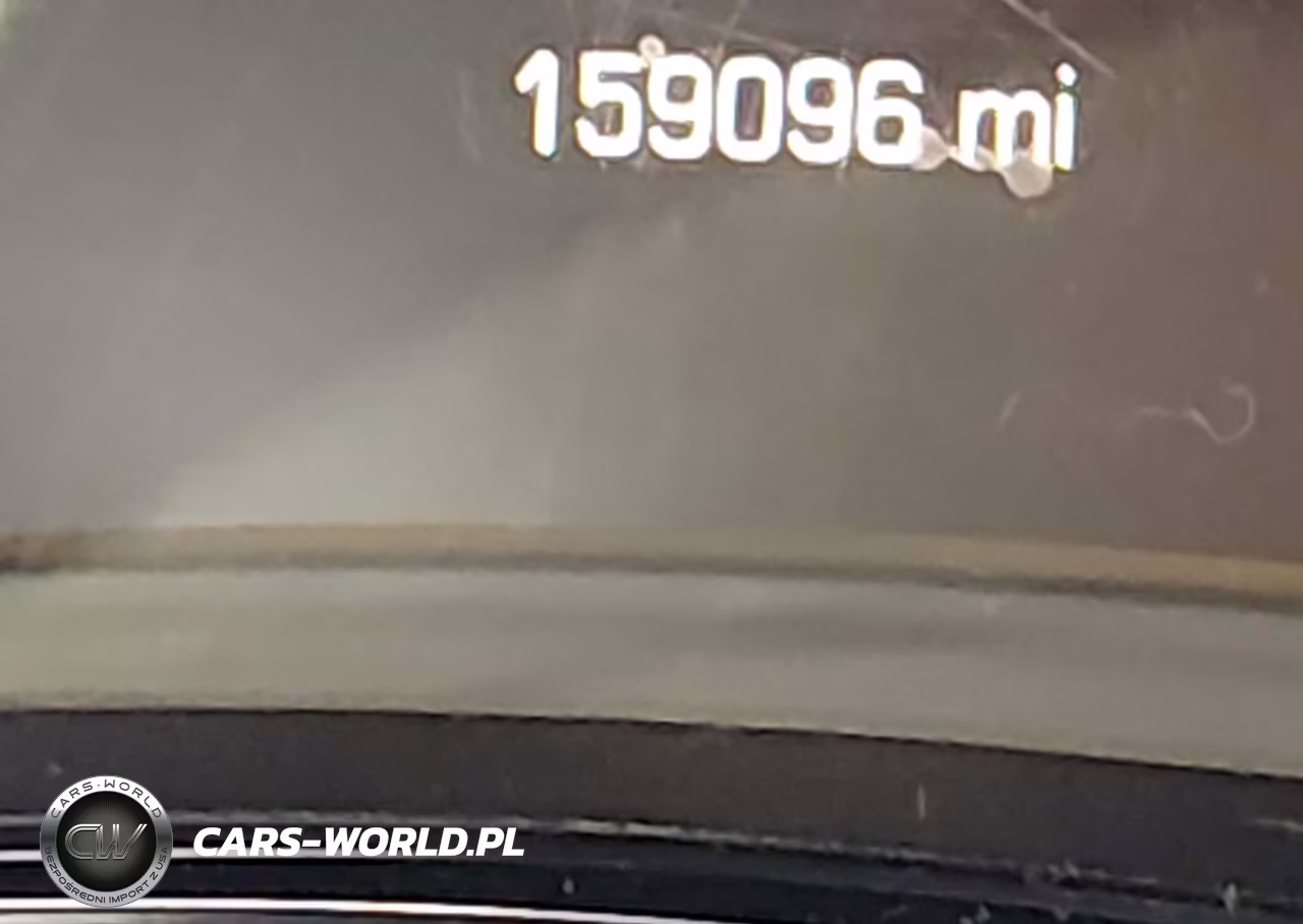 2015 Chrysler 300 300S VIN:2C3CCABG9FH829632 - 15