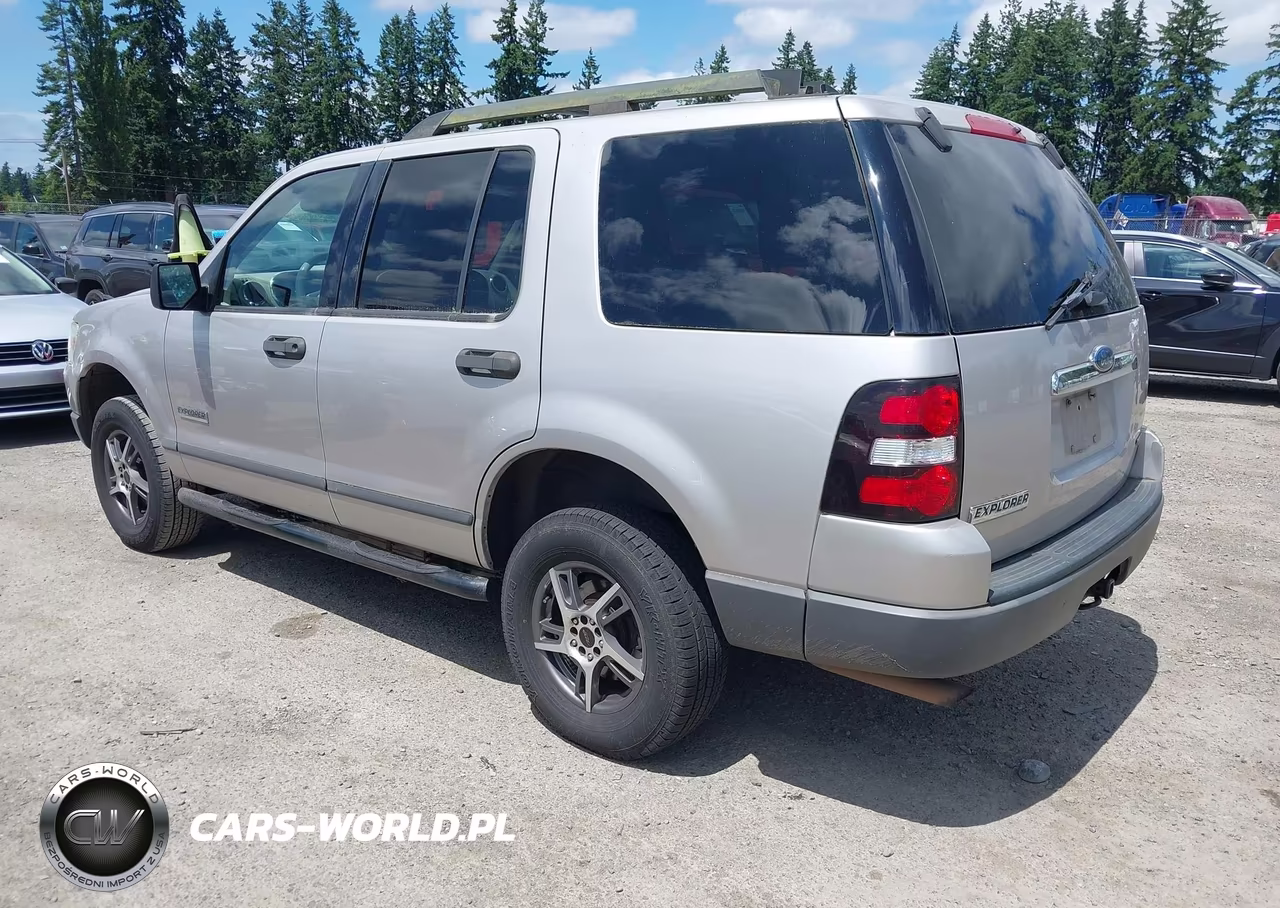 2006 Ford Explorer Xls VIN:1FMEU62E76UA13136 - 3