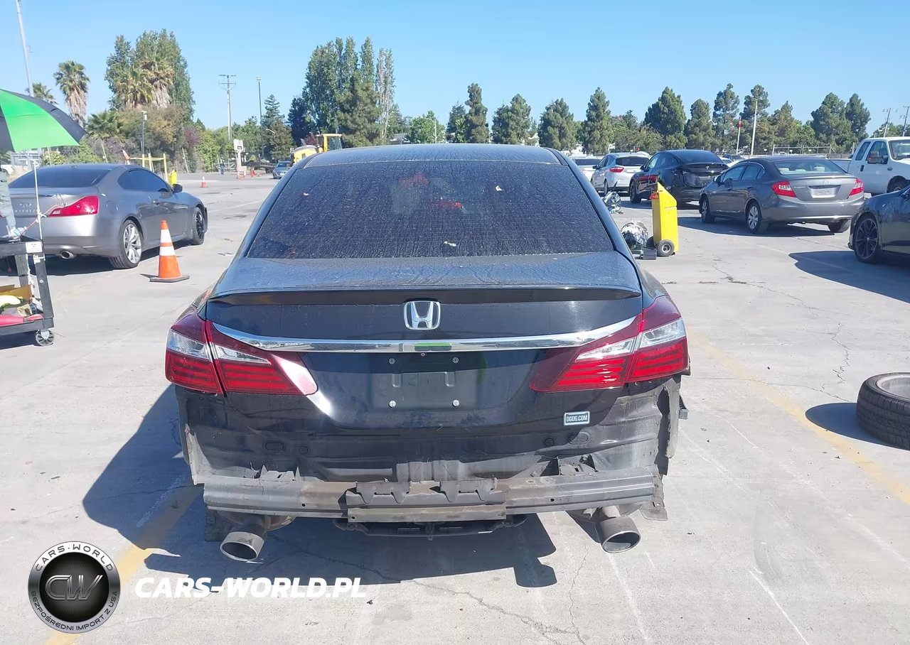2017 Honda Accord Sport Se VIN:1HGCR2F18HA140044 - 17
