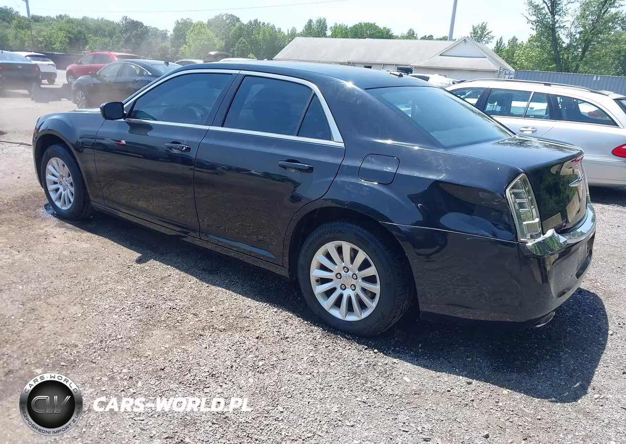 2012 Chrysler 300 VIN:2C3CCAAG1CH231631 - 3