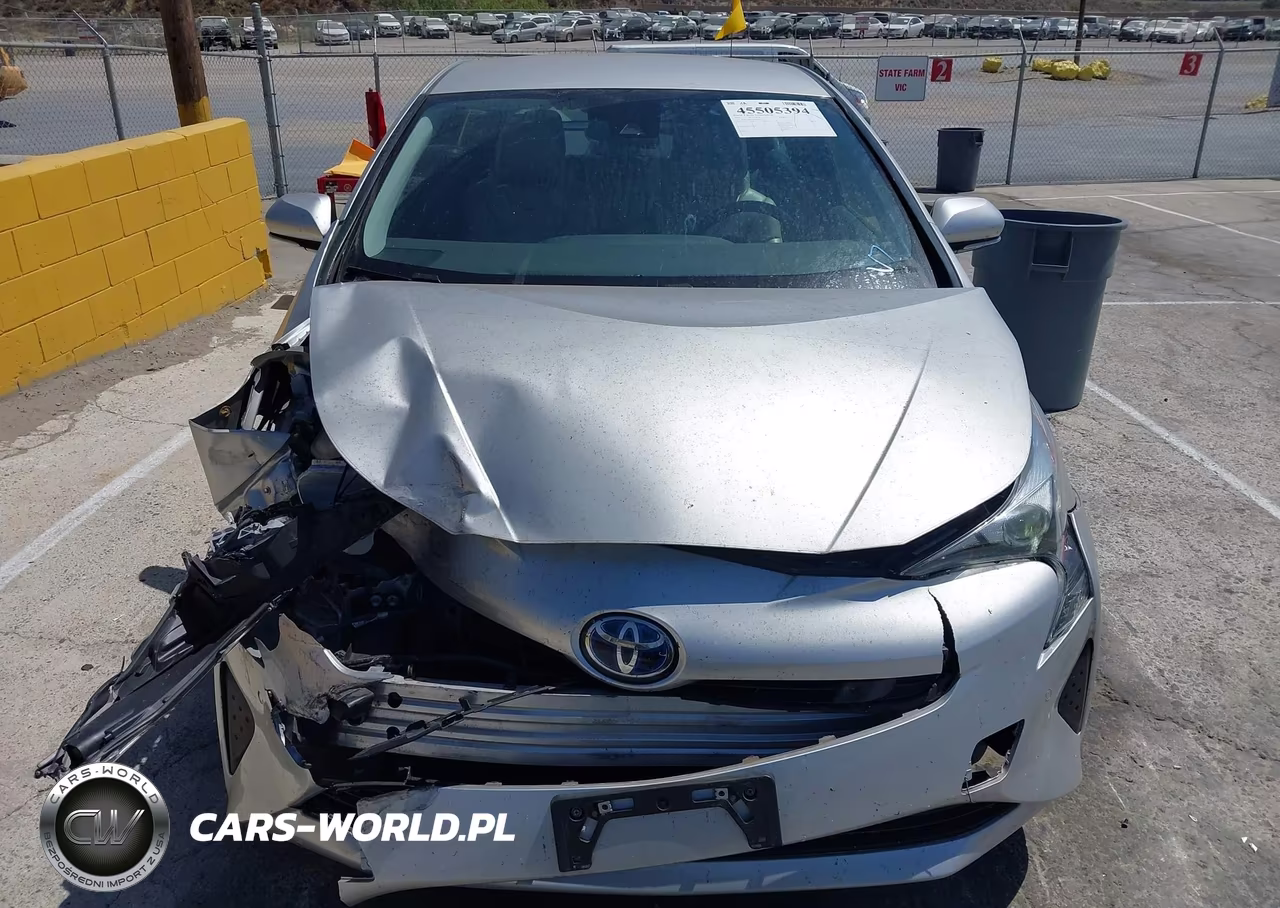 2017 Toyota Prius Three VIN:JTDKARFU9H3049423 - 12