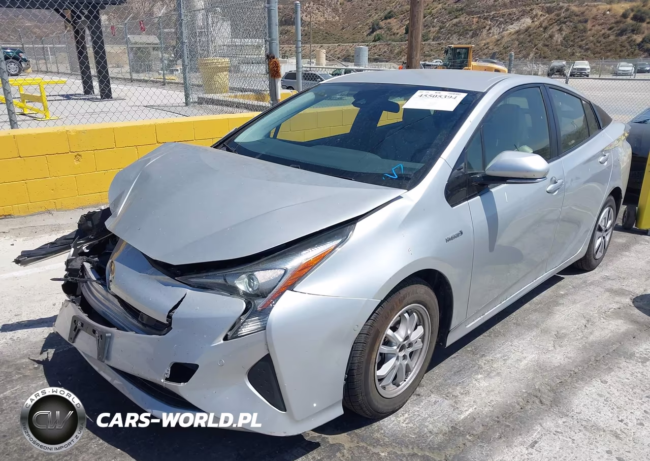 2017 Toyota Prius Three VIN:JTDKARFU9H3049423 - 2