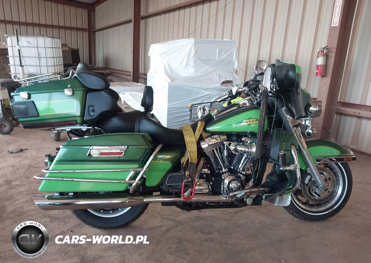2007 Harley-Davidson Flhtcui VIN:1HD1FC4177Y698611 - 12