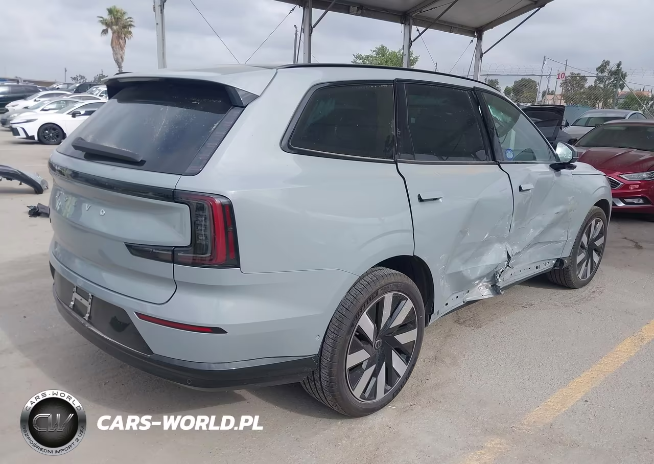 2025 Volvo Ex90 Ultra, Twin Motor, Fully Electric, 7 Seats VIN:7JDEV3VL9SG014203 - 4