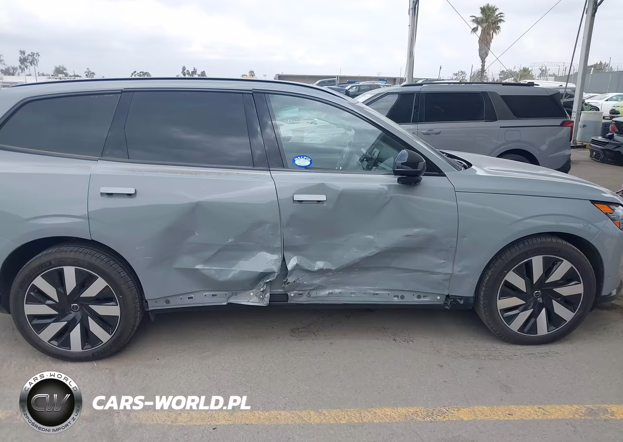 2025 Volvo Ex90 Ultra, Twin Motor, Fully Electric, 7 Seats VIN:7JDEV3VL9SG014203 - 6