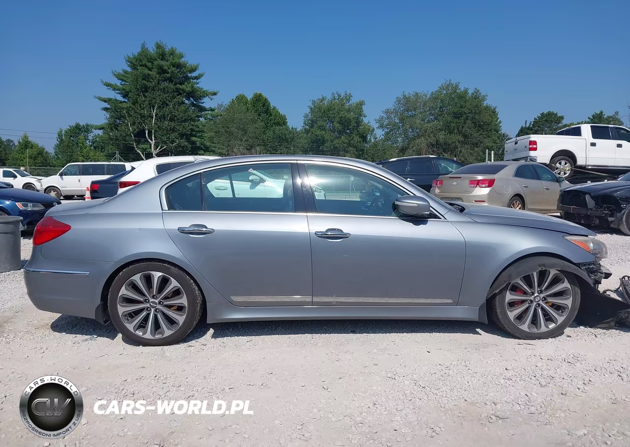 2014 Hyundai Genesis 5.0 R-Spec VIN:KMHGC4DH3EU260532 - 13