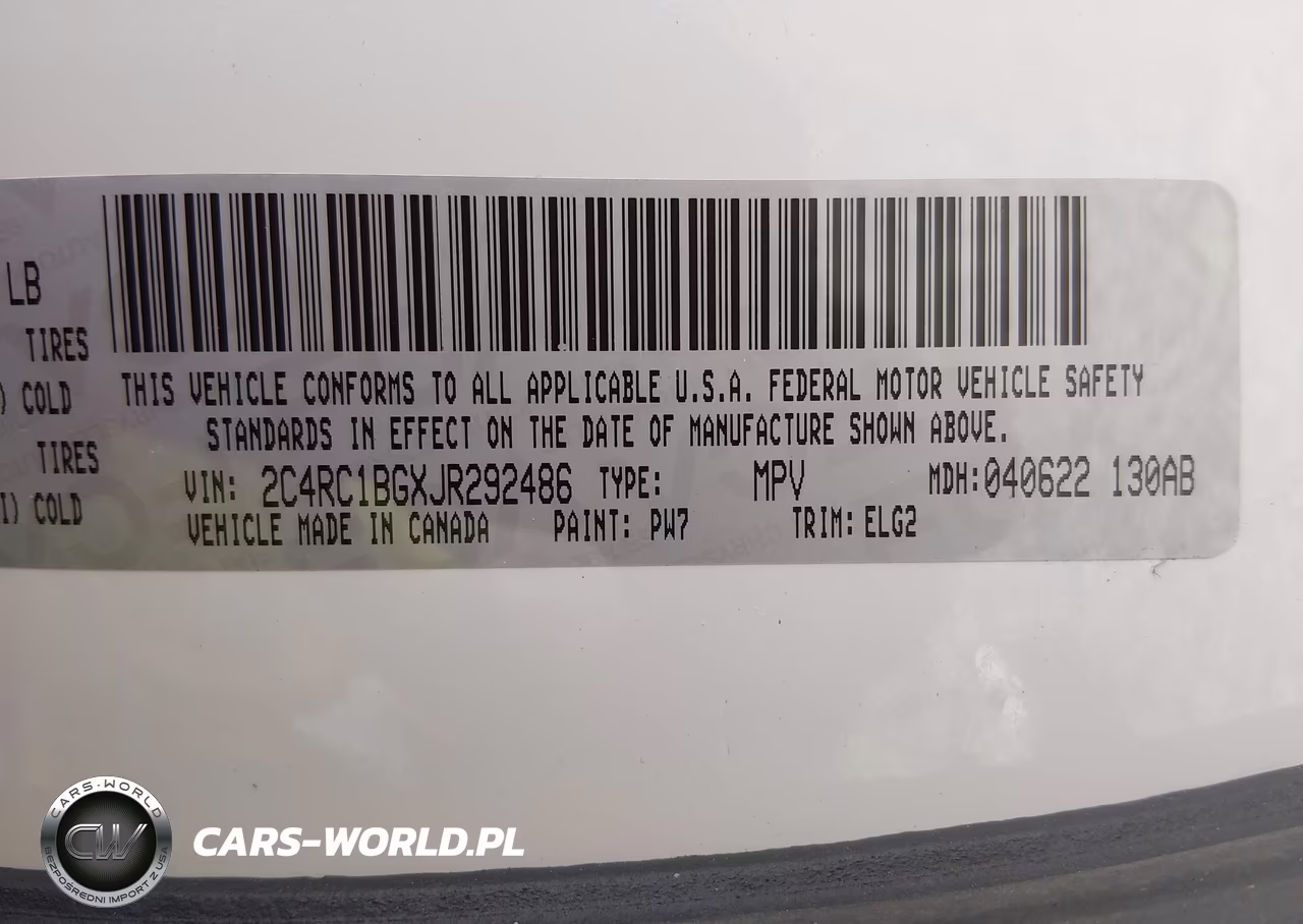 2018 Chrysler Pacifica Touring L VIN:2C4RC1BGXJR292486 - 9