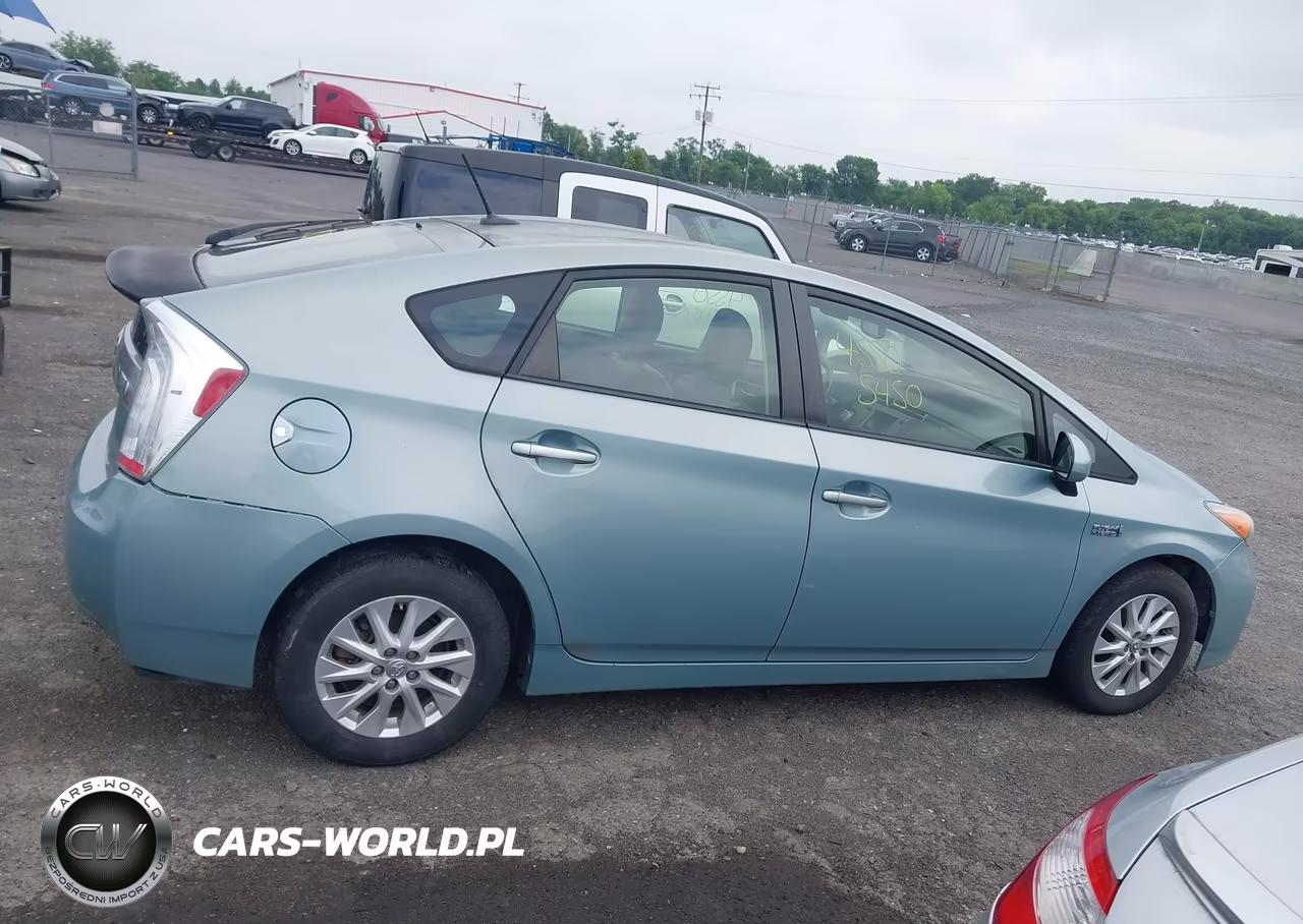2012 Toyota Prius Plug-In Advanced VIN:JTDKN3DP8C3016677 - 13