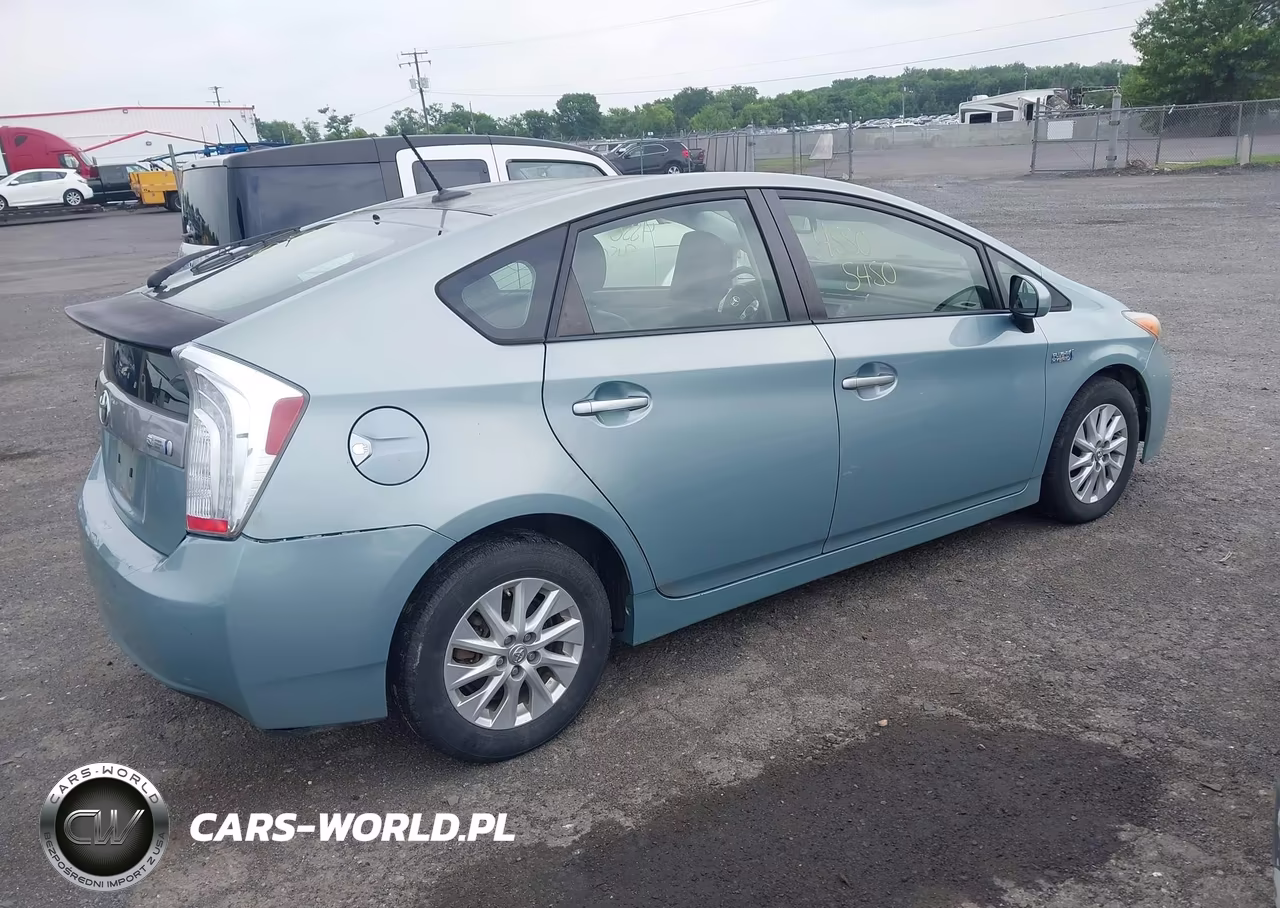 2012 Toyota Prius Plug-In Advanced VIN:JTDKN3DP8C3016677 - 4