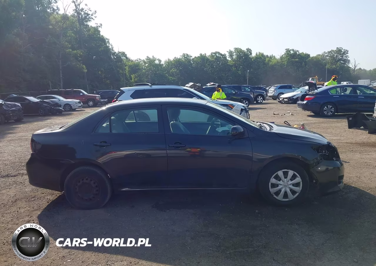 2010 Toyota Corolla Le VIN:JTDBU4EEXAJ059156 - 13