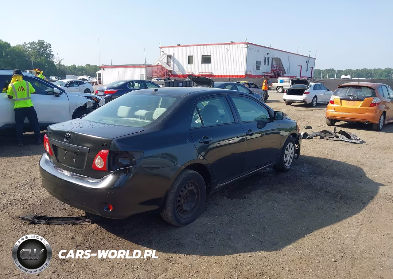 2010 Toyota Corolla Le VIN:JTDBU4EEXAJ059156 - 4