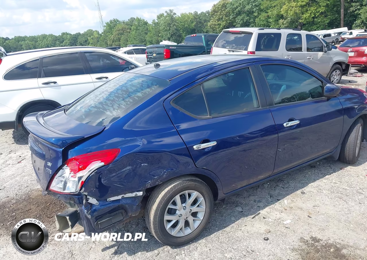 2018 Nissan Versa 1.6 Sv VIN:3N1CN7AP5JL886472 - 4