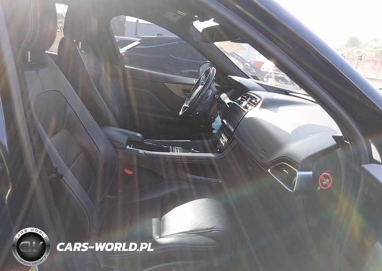 2018 Jaguar F-Pace S VIN:SADCM2FV2JA351167 - 5