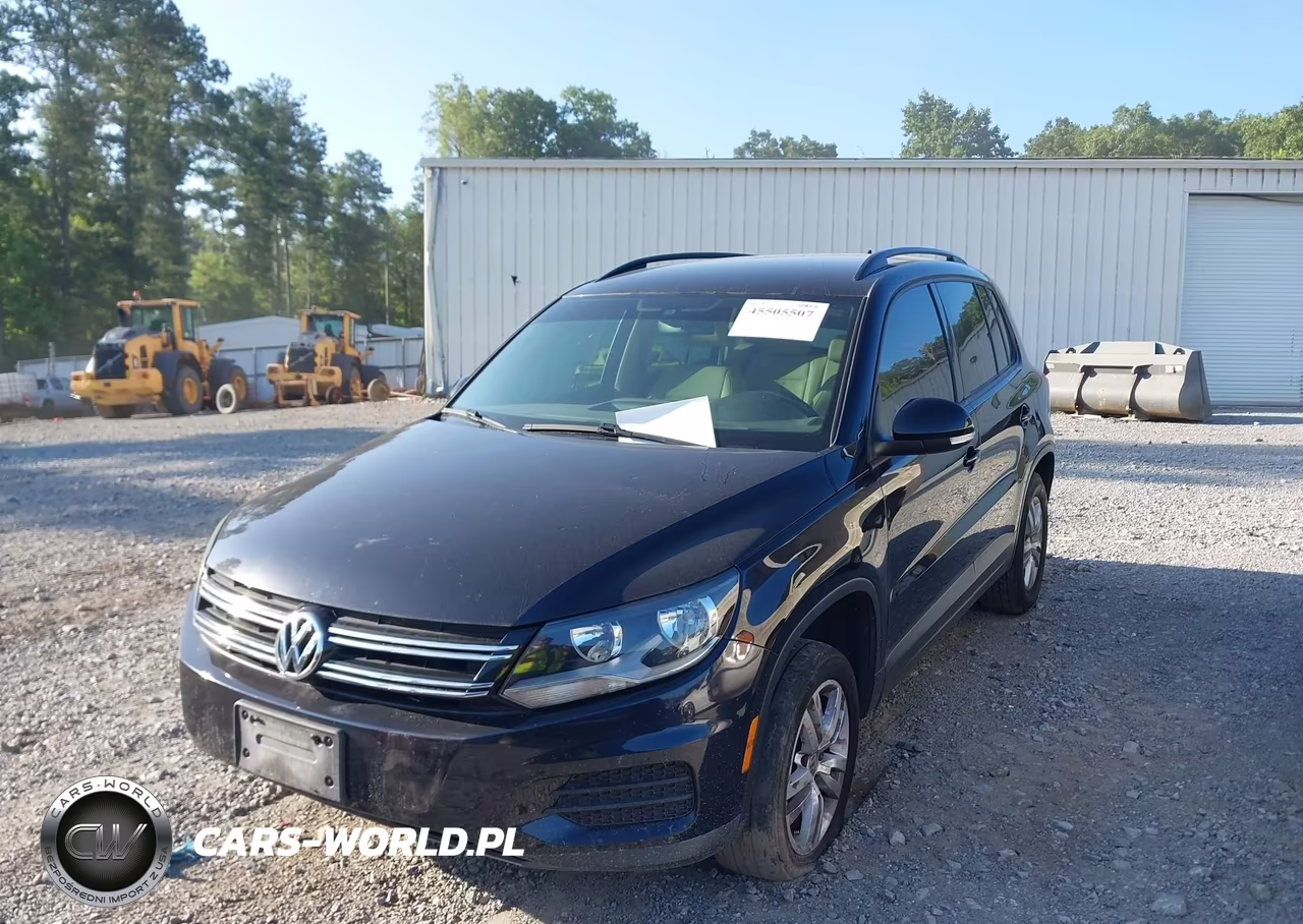 2017 Volkswagen Tiguan 2.0T-2.0T S VIN:WVGAV7AX9HK003906 - 2