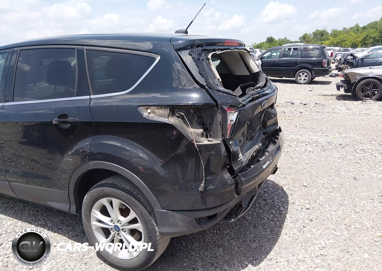 2017 Ford Escape Se VIN:1FMCU0GD3HUD04434 - 12