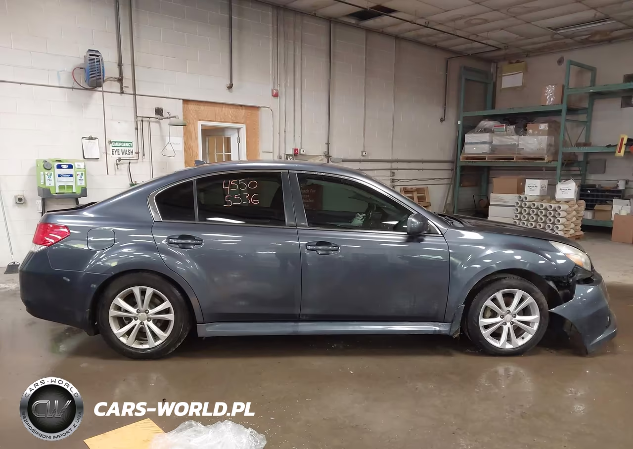 2014 Subaru Legacy 2.5I Premium VIN:4S3BMBC69E3004207 - 14