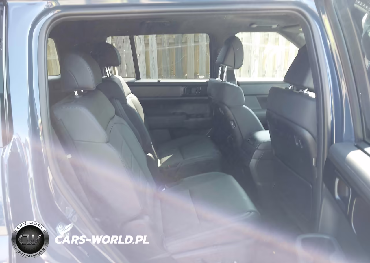 2026 Hyundai Santa Fe Hybrid Calligraphy VIN:5NMP5DG12TH123860 - 8