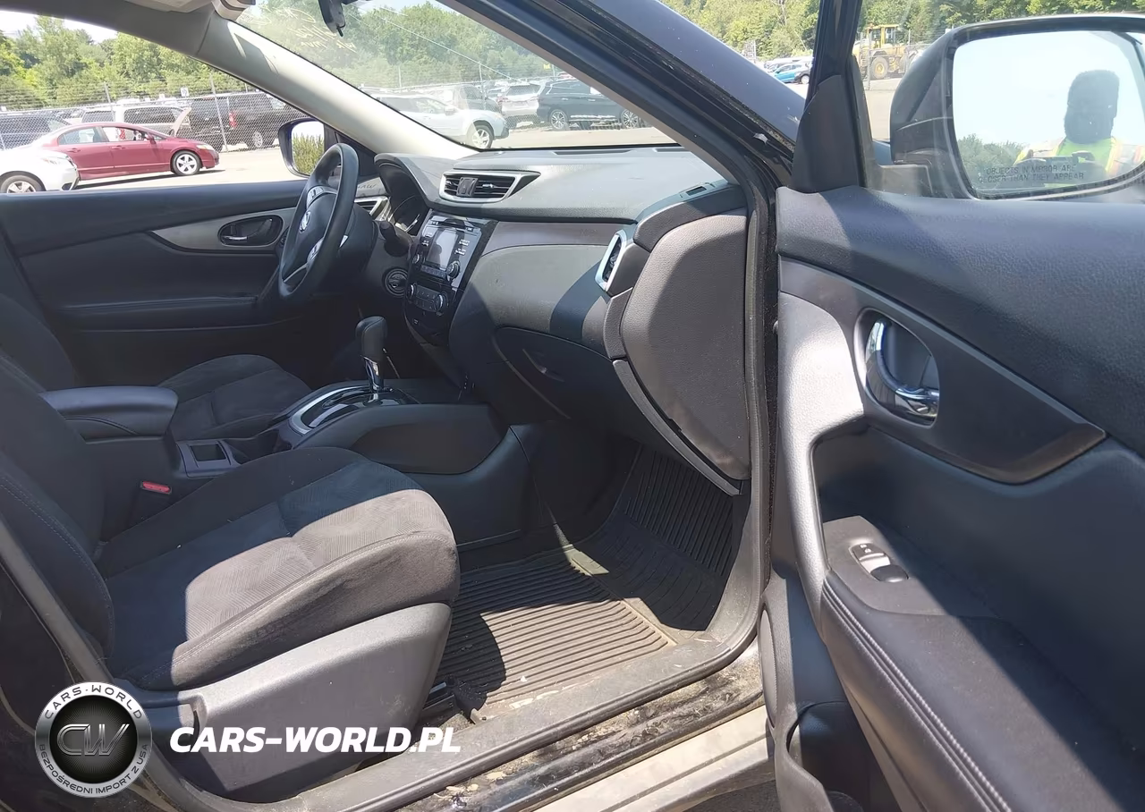 2015 Nissan Rogue S VIN:KNMAT2MV9FP544297 - 5