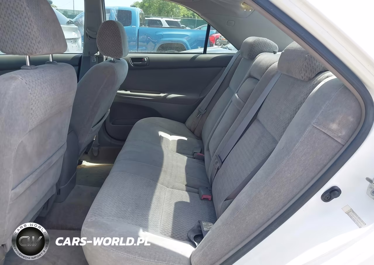 2003 Toyota Camry Le VIN:4T1BE30K73U147406 - 8