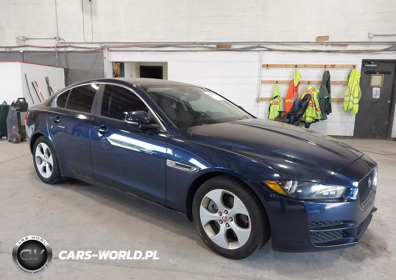2017 Jaguar Xe 25T