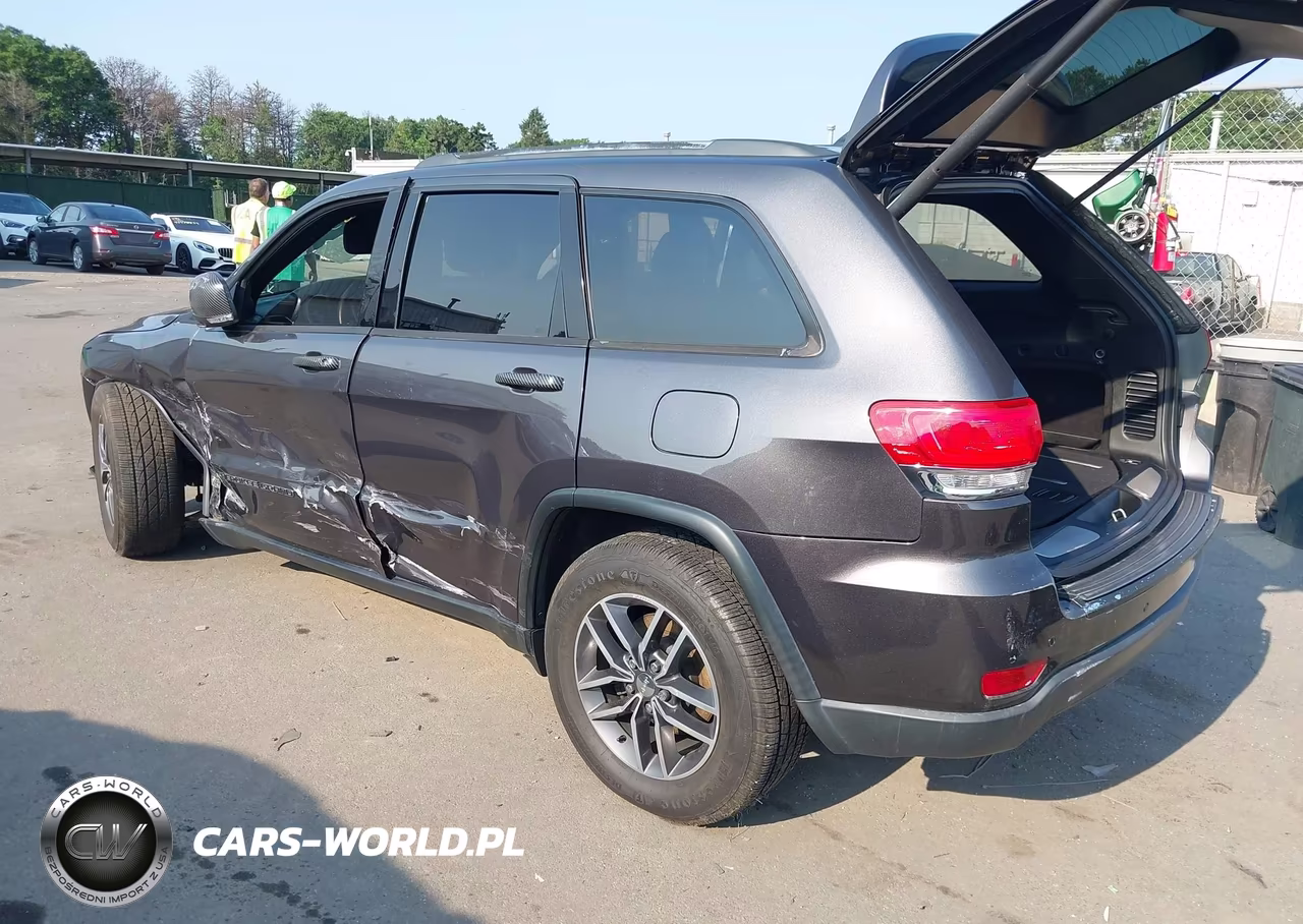 2017 Jeep Grand Cherokee Limited VIN:1C4RJFBG7HC761054 - 3