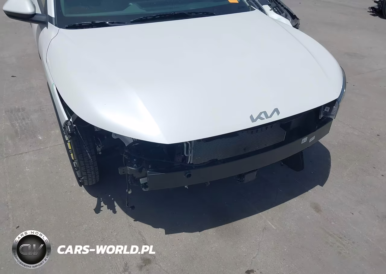 2025 Kia K4 Lxs VIN:3KPFT4DE6SE216444 - 6