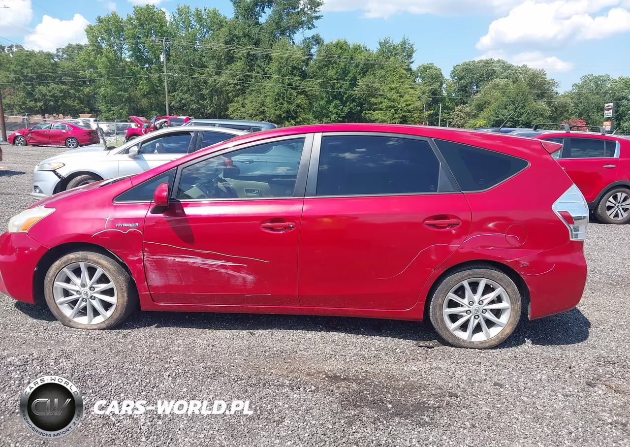 2012 Toyota Prius V Five VIN:JTDZN3EU0C3105050 - 14