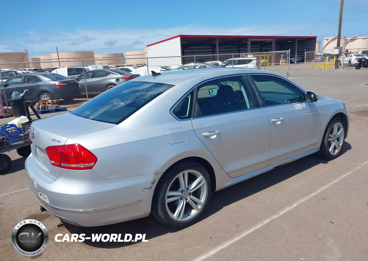 2014 Volkswagen Passat 2.0L Tdi Sel Premium VIN:1VWCN7A37EC085406 - 4