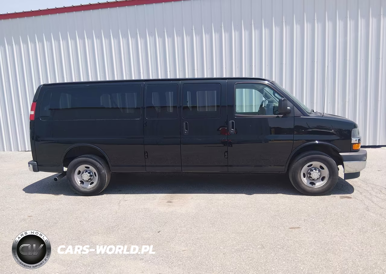 2017 Chevrolet Express 3500 Lt VIN:1GAZGPFF3H1268448 - 13