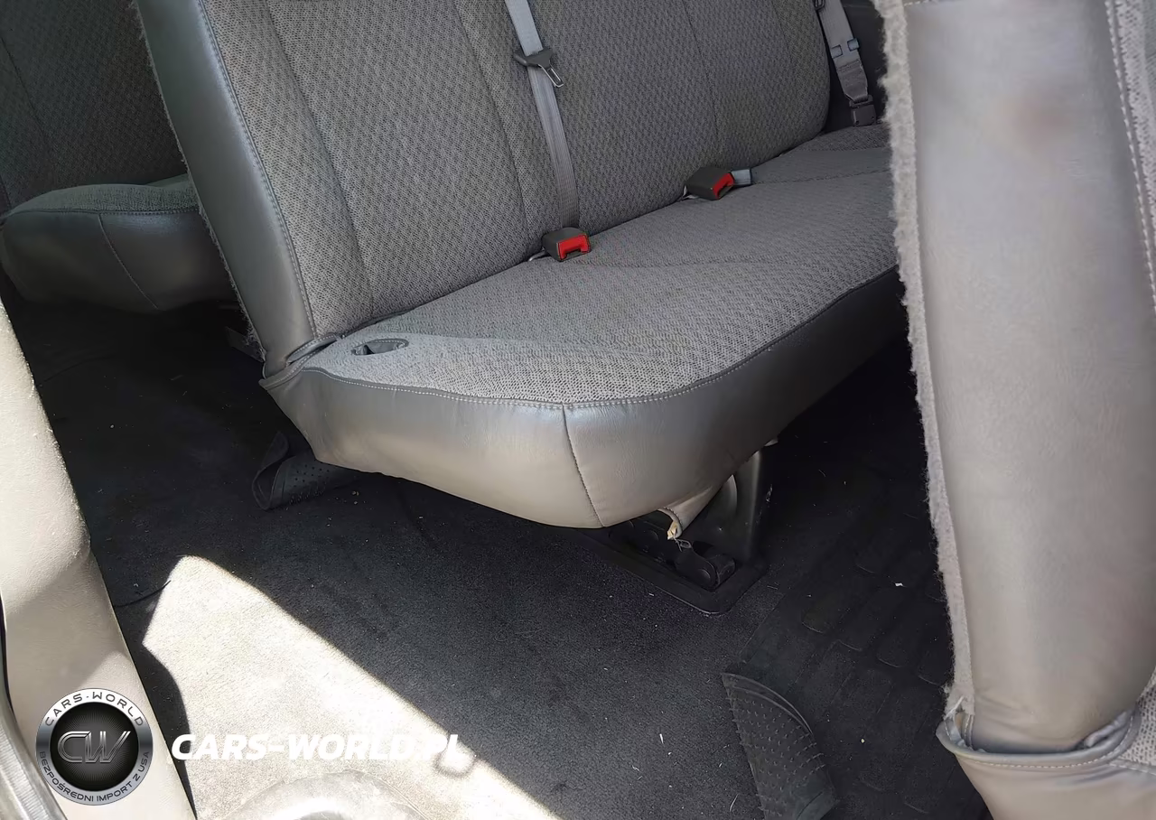 2017 Chevrolet Express 3500 Lt VIN:1GAZGPFF3H1268448 - 8