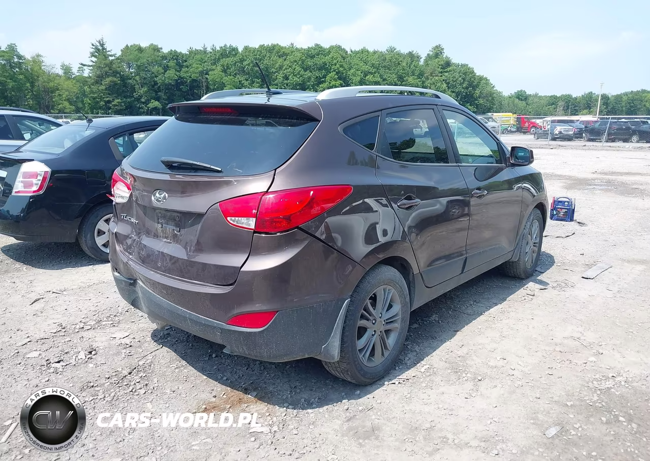 2014 Hyundai Tucson Se VIN:KM8JU3AG3EU802866 - 4