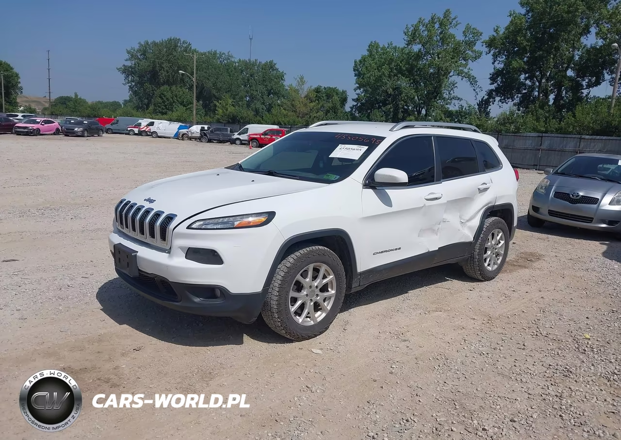 2015 Jeep Cherokee Latitude VIN:1C4PJMCB7FW715539 - 2