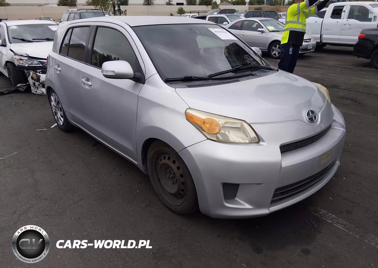 2010 Scion Xd – zdjęcie 1 z 17