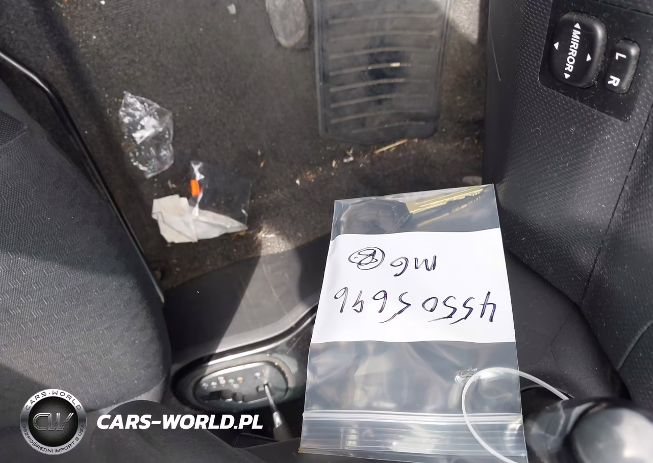 2010 Scion Xd VIN:JTKKU4B48AJ058009 - 17