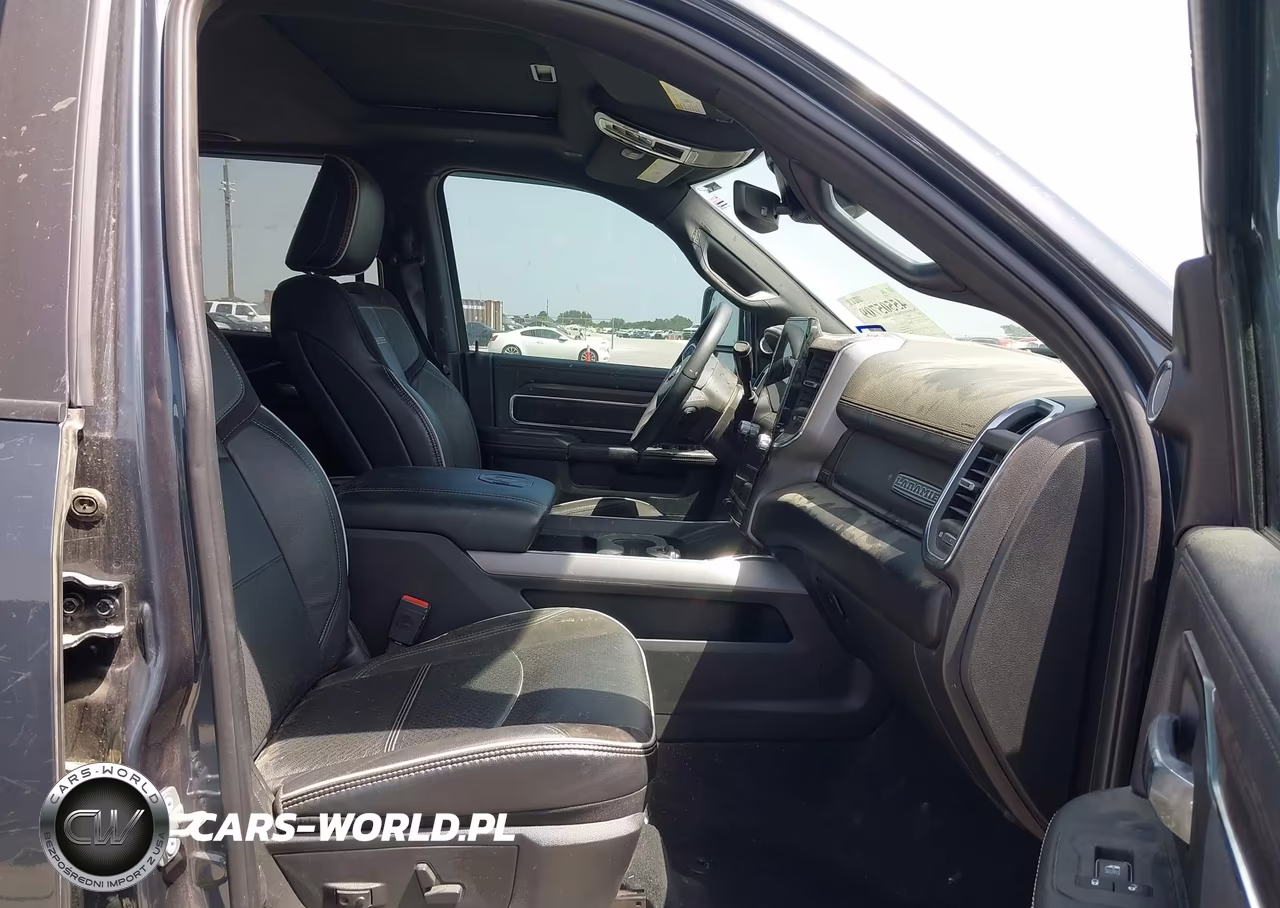 2025 Ram 2500 Laramie 4X4 6'4 Box VIN:3C63R5NL6SG578743 - 12