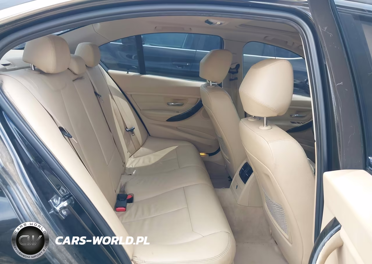 2012 BMW 328I VIN:WBA3A5G58CNP17016 - 8