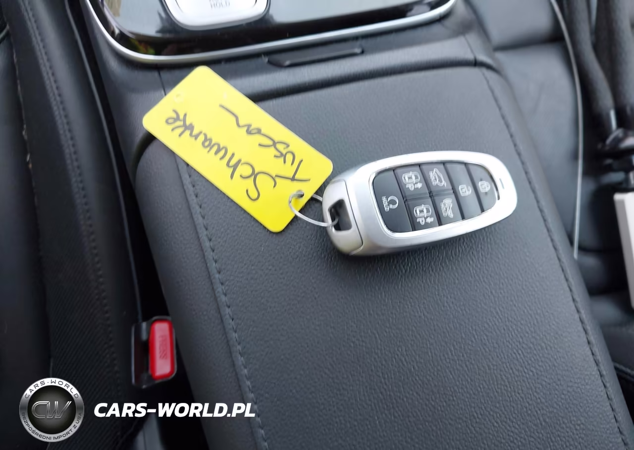 2024 Hyundai Tucson Plug-In Hybrid Limited VIN:KM8JFDD21RU247065 - 11