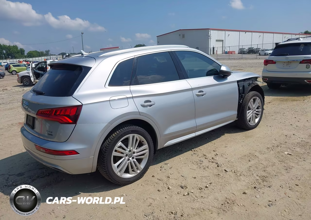 2018 Audi Q5 2.0T Premium-2.0T Tech Premium VIN:WA1BNAFYXJ2245207 - 4