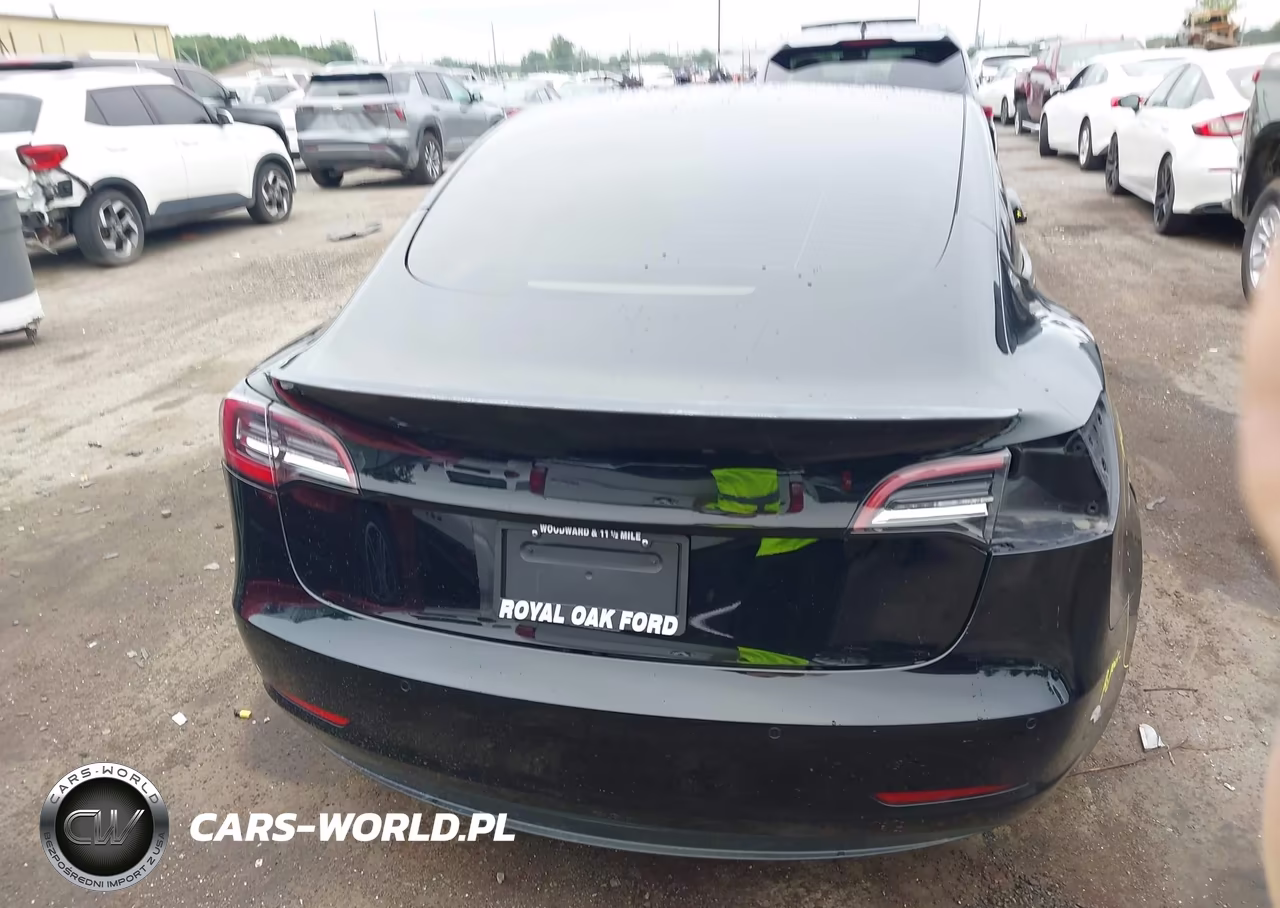 2022 Tesla Model 3 Long Range Dual Motor All-Wheel Drive VIN:5YJ3E1EB7NF158519 - 16