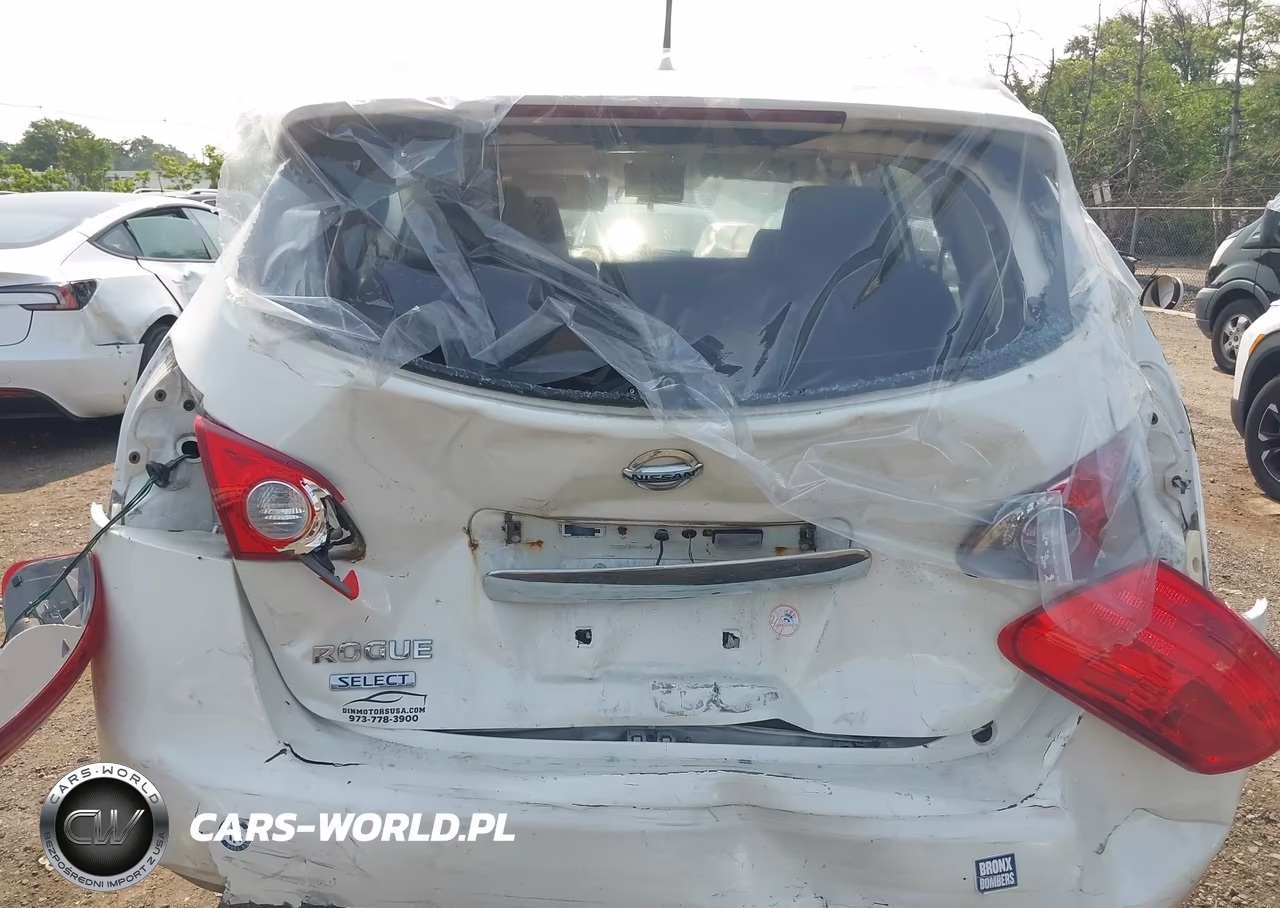 2015 Nissan Rogue Select S VIN:JN8AS5MT7FW156451 - 16