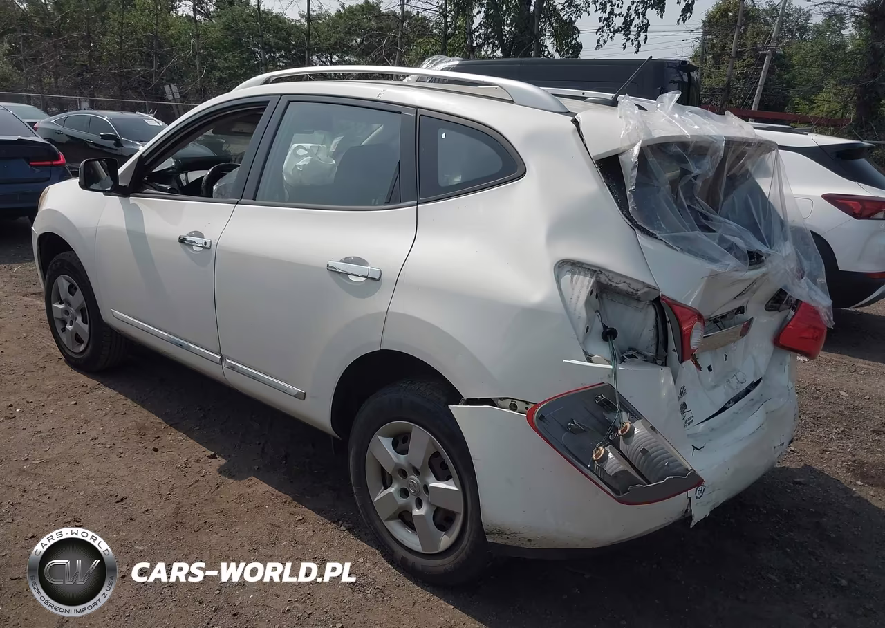 2015 Nissan Rogue Select S VIN:JN8AS5MT7FW156451 - 3