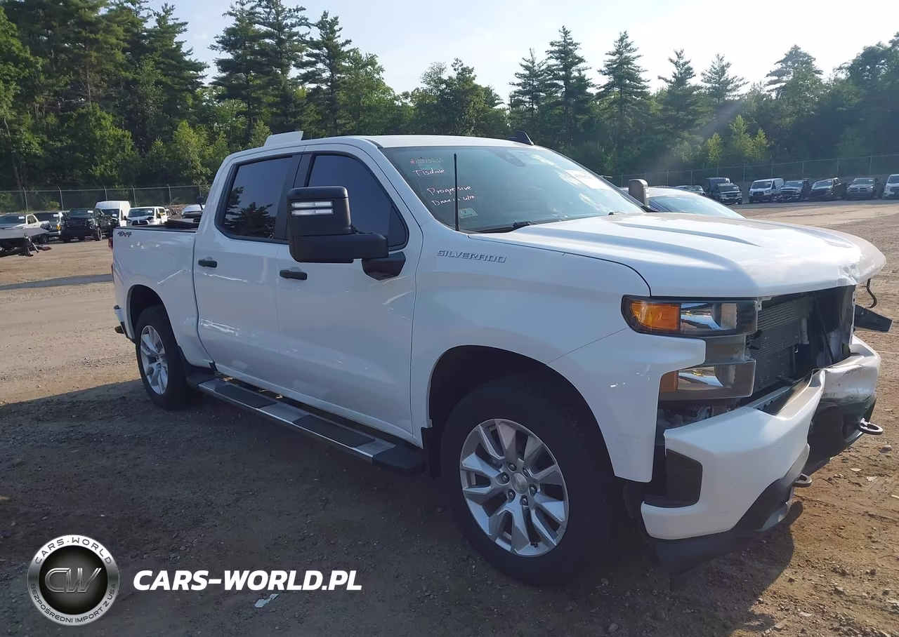 2021 Chevrolet Silverado 1500 4Wd Short Bed Custom – zdjęcie 1 z 21