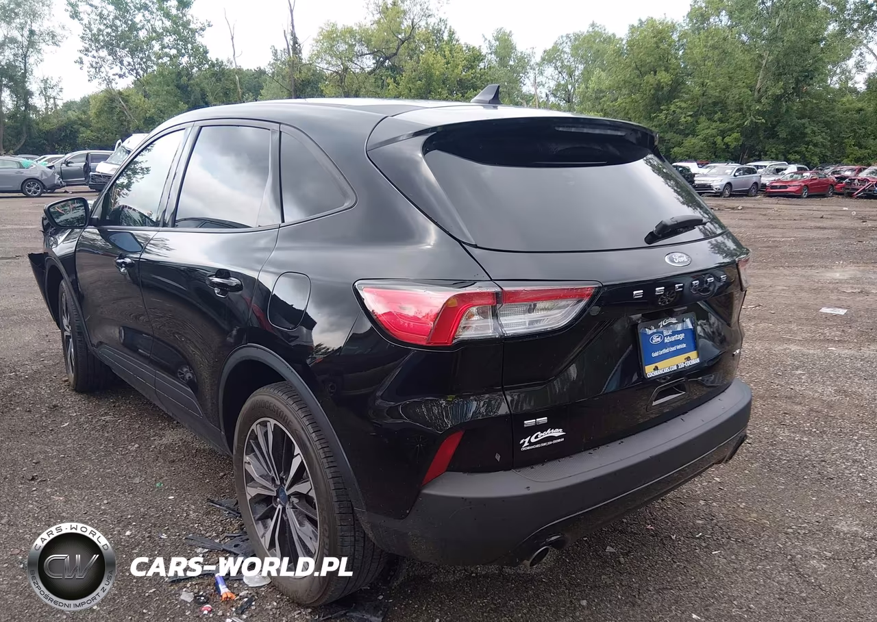 2022 Ford Escape Se VIN:1FMCU9G60NUB37435 - 3