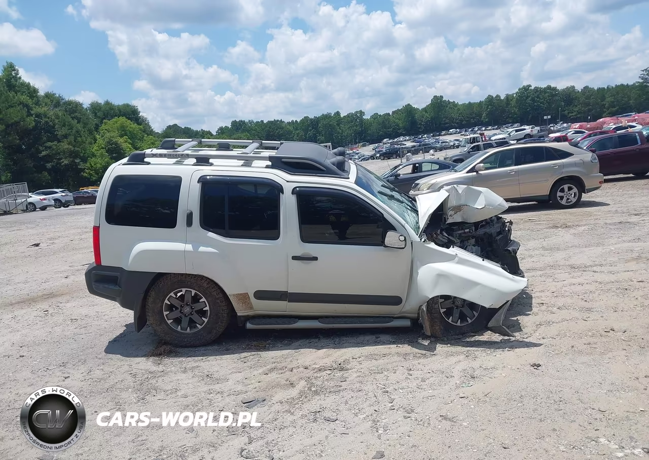2014 Nissan Xterra Pro-4X VIN:5N1AN0NW9EN813233 - 14