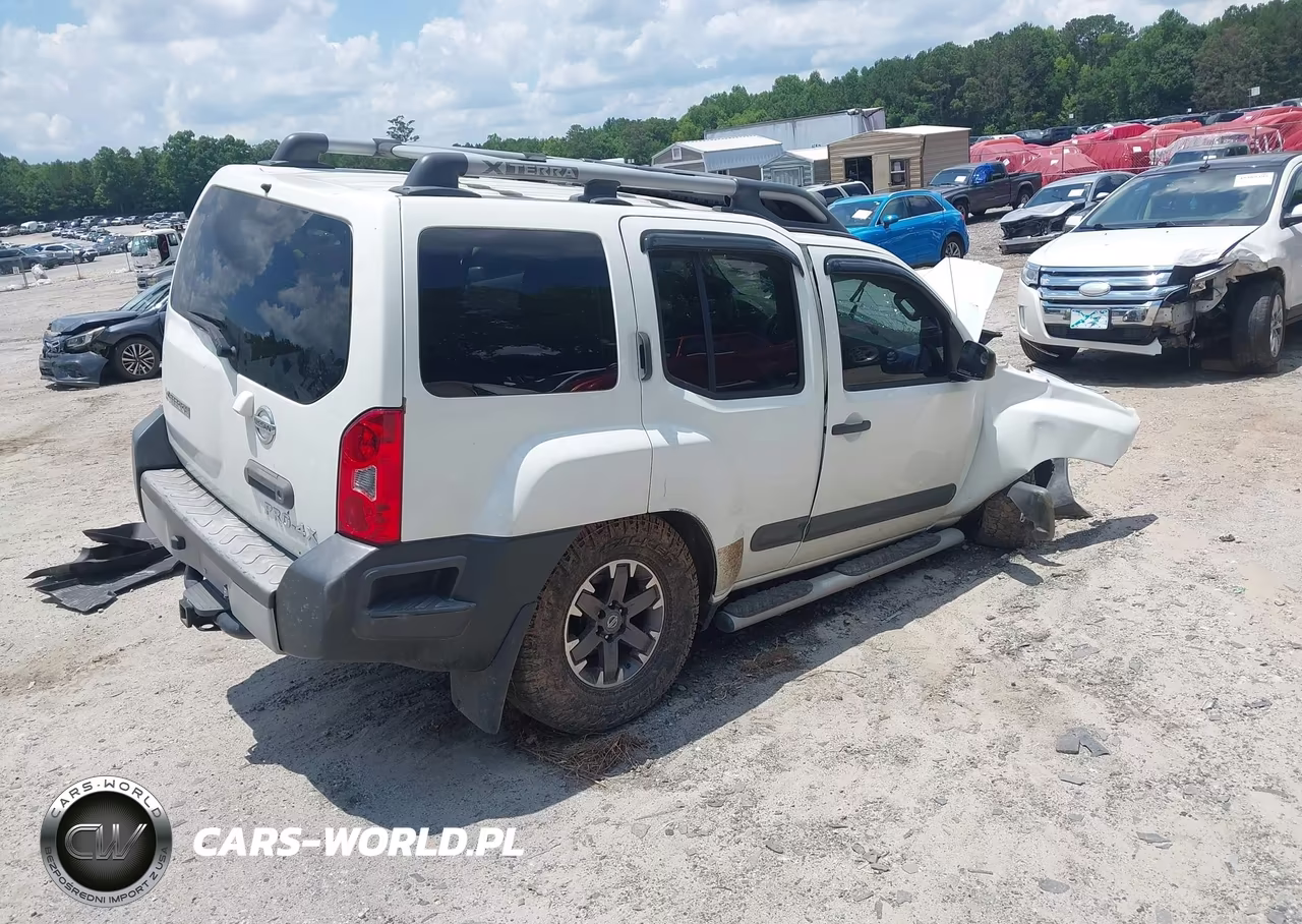 2014 Nissan Xterra Pro-4X VIN:5N1AN0NW9EN813233 - 4