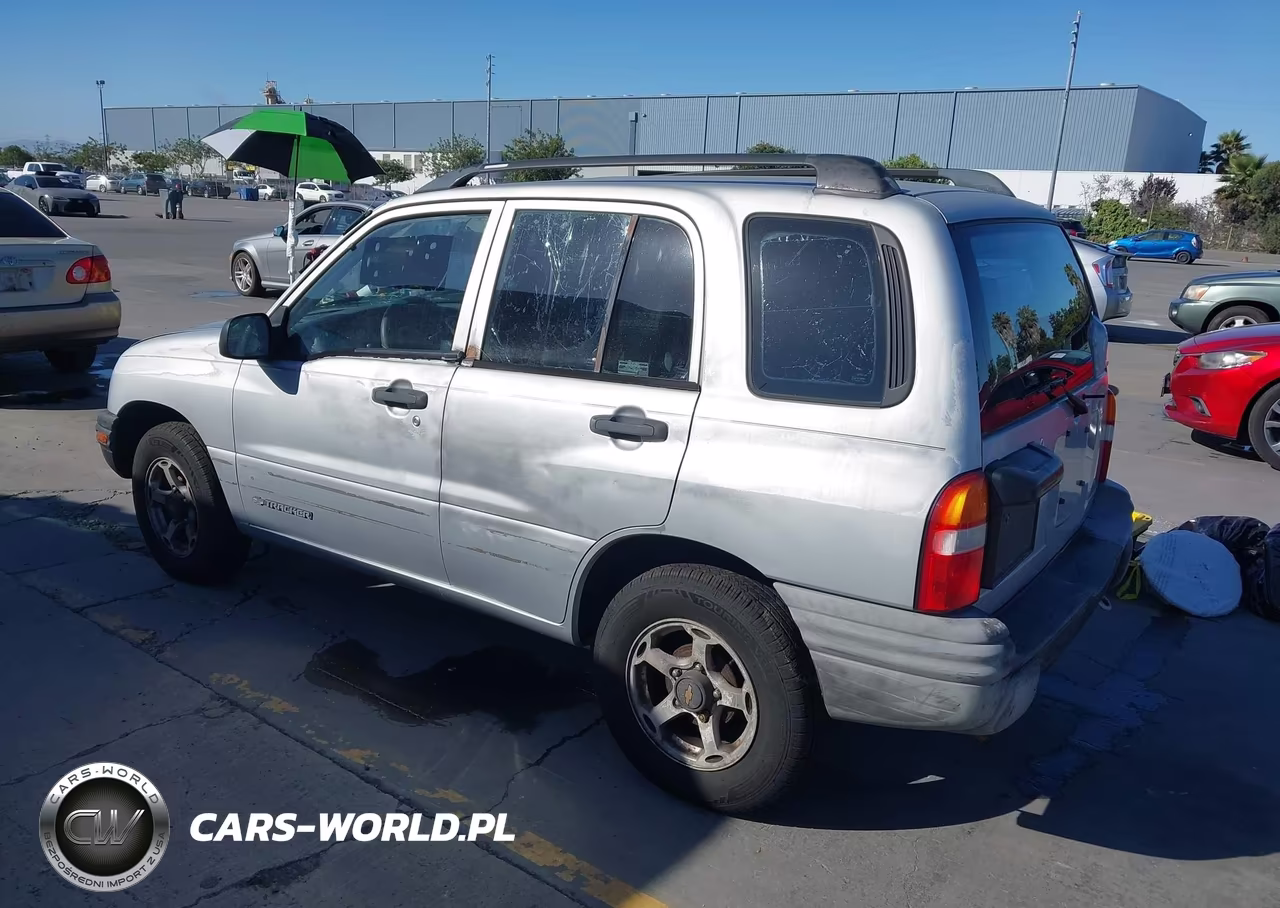 1999 Chevrolet Tracker VIN:2CNBE13C9X6920776 - 3